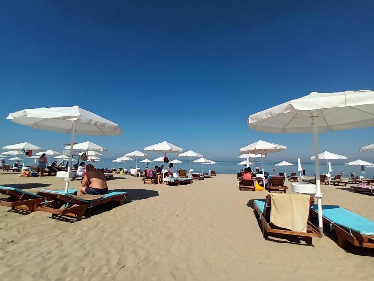 Seaview Haven - Golem, Albania Apartman Golem  Kültér fotó
